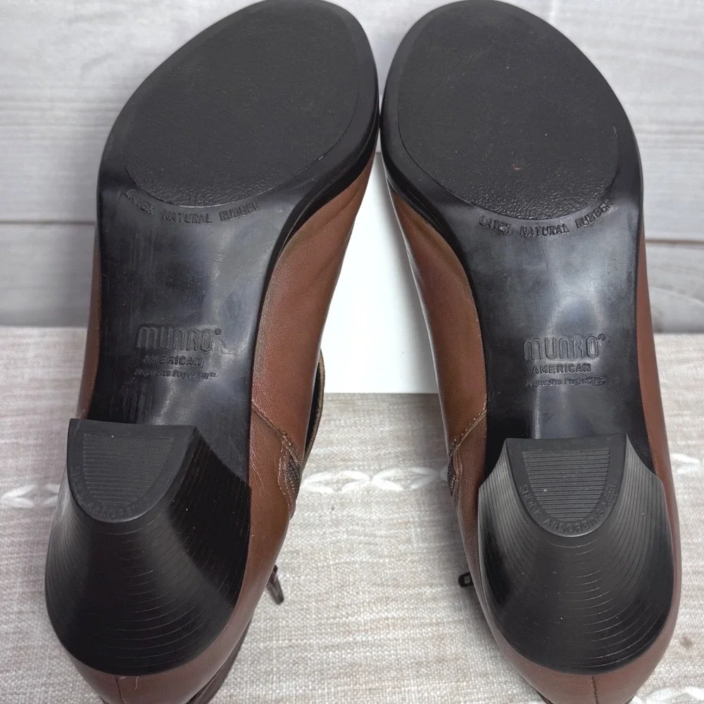 Munro American Womens Brown‎ Leather Ankle Boots Side Zip Block Heel Shoes
